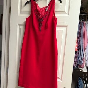 Elegant Red Sleeveless Dress